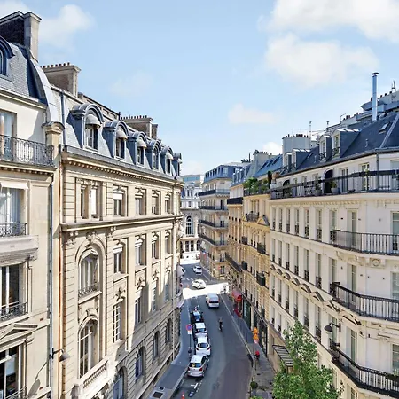 Newly Renovated 2p- Elysee St-honore Apartment *